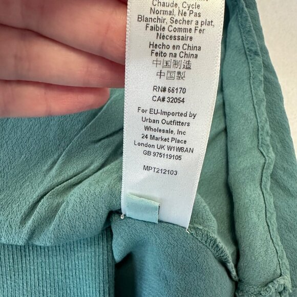 Free People Movement Skirted Ribbed Bike Shorts Size Large Green Athleisure - Picture 6 of 12